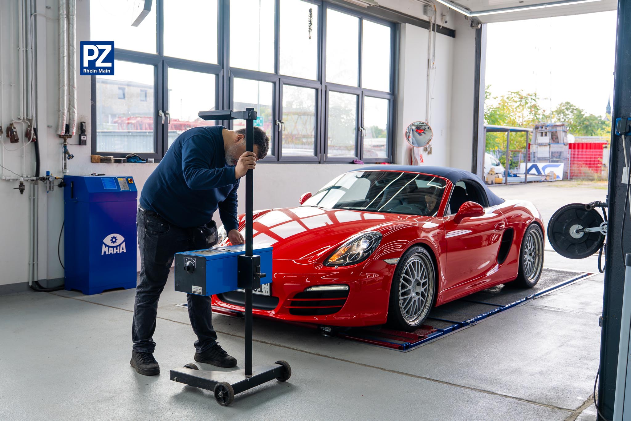 TÜV Prüfer vom TÜV Hessen Partner
